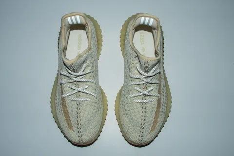 Yeezy Boost 350 Lundmark Reflective – photo 7