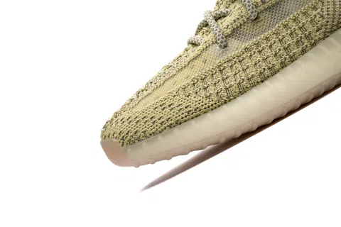 Yeezy Boost 350 Antlia Reflective – photo 3