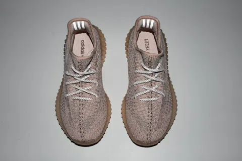Yeezy Boost 350 Synth Reflective – photo 7