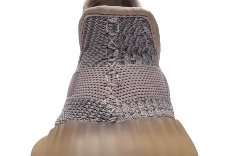Yeezy Boost 350 Synth – photo 7