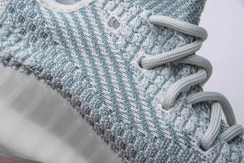 Yeezy Boost 350 Cloud White – photo 10