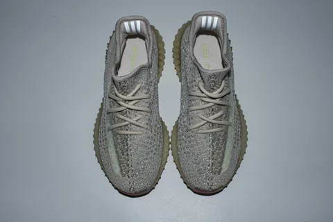 Yeezy Boost 350 Citrin Reflective – photo 8