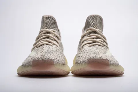 Yeezy Boost 350 Citrin Reflective – photo 5