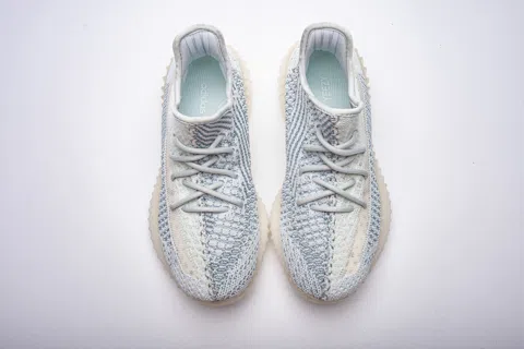 Yeezy Boost 350 Cloud White Reflective – photo 8