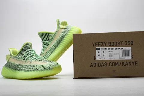 Yeezy Boost 350 V2 Yeezreel – photo 12