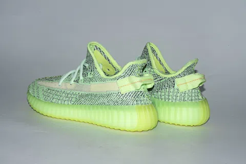 Yeezy Boost 350 V2 Yeezreel – photo 4