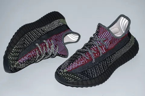 Yeezy Boost 350 V2 Yecheil Reflective – photo 4