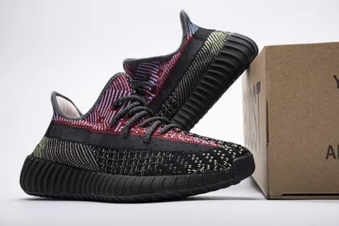 Yeezy Boost 350 V2 Yecheil Reflective – photo 10