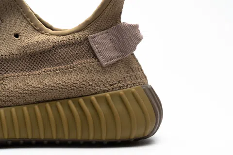Yeezy Boost 350 V2 Earth – photo 12