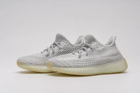 Yeezy Boost 350 V2 Yeshaya Reflective – photo 4