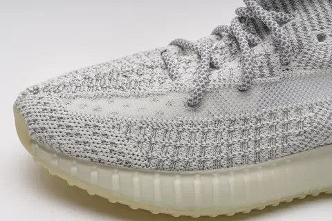 Yeezy Boost 350 V2 Yeshaya Reflective – photo 9