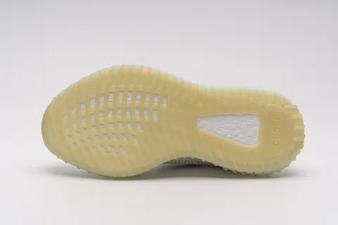 Yeezy Boost 350 V2 Yeshaya Reflective – photo 8