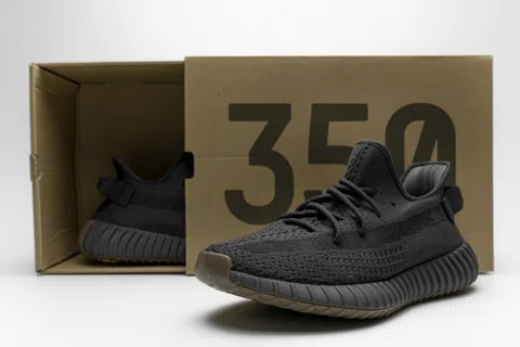 Yeezy Boost 350 V2 Cinder – photo 12