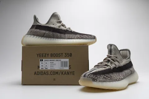 Yeezy Boost 350 V2 Zyon – photo 12