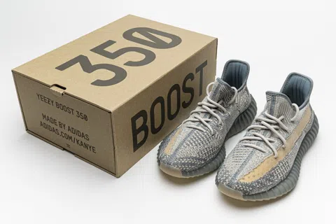 Yeezy Boost 350 V2 Israfil – photo 11