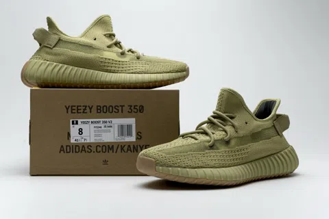 Yeezy Boost 350 V2 Sulfur – photo 12