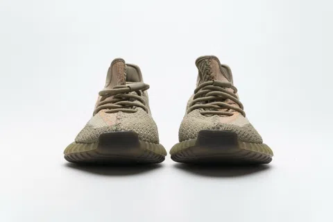 Yeezy Boost 350 V2 Eliada – photo 6