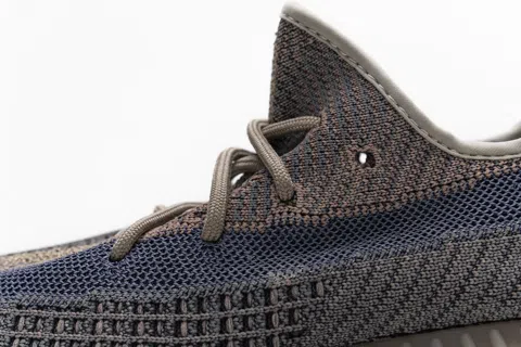 Yeezy Boost 350 V2 Yecher – photo 10