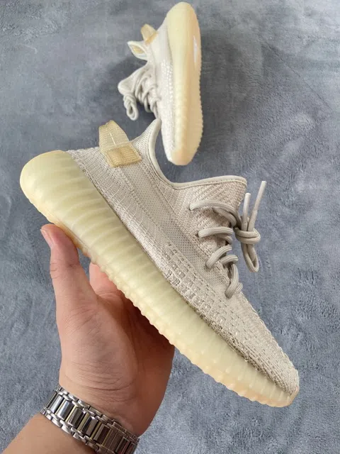 Yeezy Boost 350 V2 Aurora – photo 8
