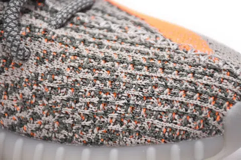 Yeezy Boost 350 V2 Beluga – photo 10