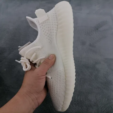 Yeezy Boost 350 V2 Cabbage – photo 5