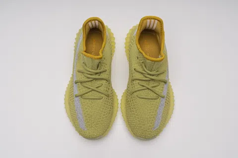 Yeezy Boost 350 V2 Marsh – photo 9