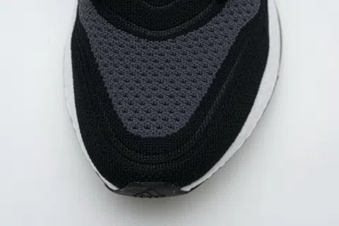 adidas Ultraboost 21 Black/Grey/Neon Green – photo 8