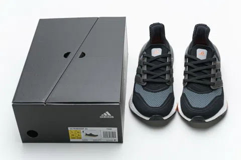 adidas Ultraboost 21 Black/Grey/Orange – photo 12