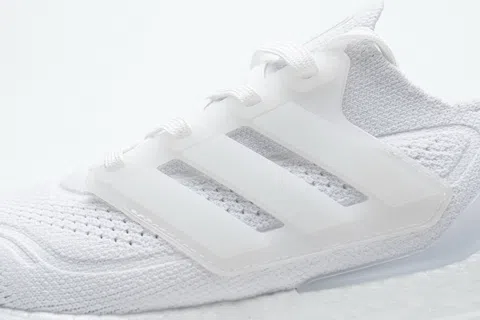adidas Ultraboost 21 Triple White – photo 11
