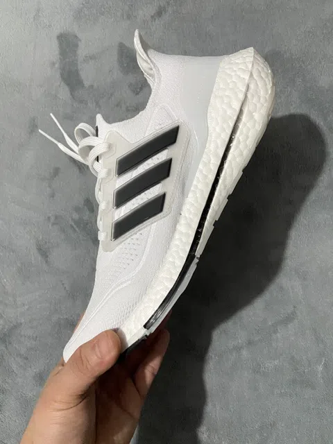 adidas Ultraboost 21 White/Black – photo 3