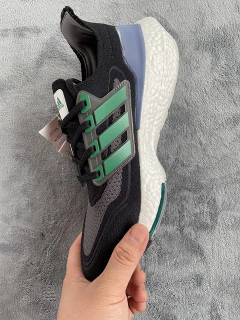 adidas Ultraboost 21 Black/Grey/Green – photo 3