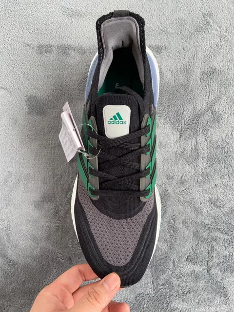 adidas Ultraboost 21 Black/Grey/Green – photo 6