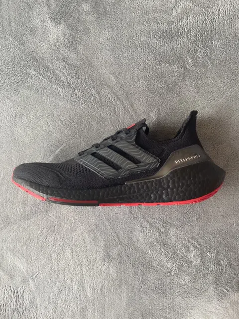 adidas Ultraboost 21 Black – photo 4