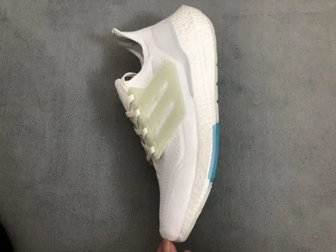 adidas Ultraboost 21 White/Light Grey – photo 3