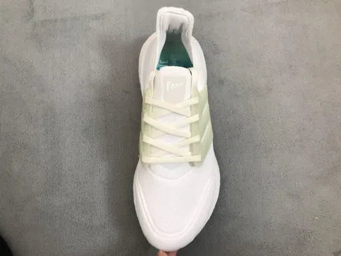 adidas Ultraboost 21 White/Light Grey – photo 7