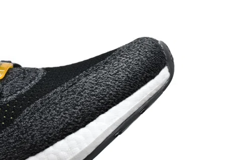 adidas Ultraboost 21 Black/Yellow/White – photo 11