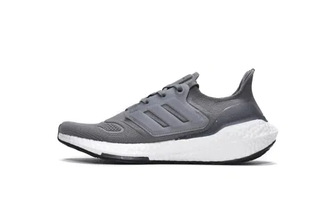 adidas Ultraboost 22 Grey/White