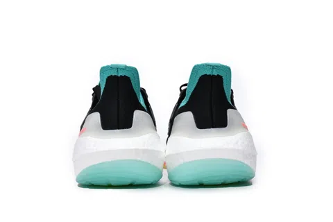 adidas Ultraboost 22 Black/Mint/Green – photo 5