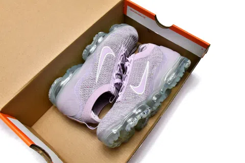 Nike Air VaporMax Light Pink – photo 12