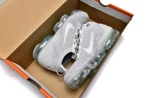Nike Air VaporMax Light Brown – photo 12