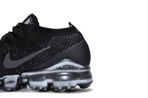 Nike Air VaporMax Triple Black – photo 3