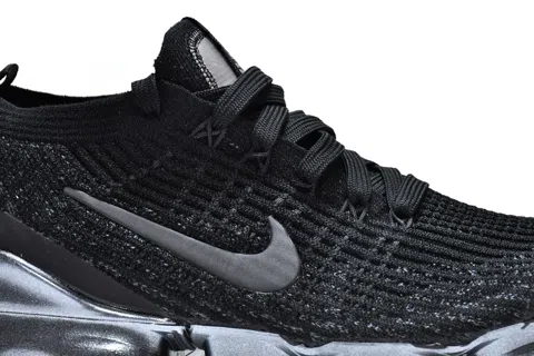 Nike Air VaporMax Triple Black – photo 9