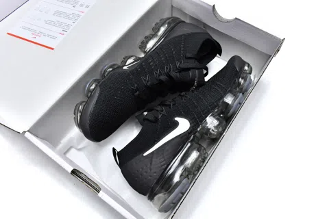 Nike Air VaporMax Black/White – photo 12