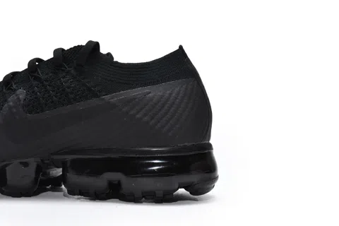 Nike Air VaporMax Triple Black – photo 3