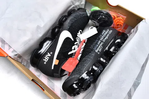 Nike Air VaporMax Triple Black – photo 12