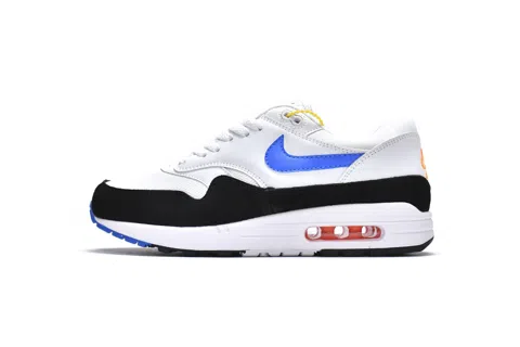 Black/White/Blue