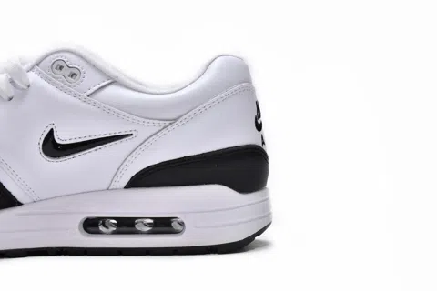 Nike Air Max 1 Black/White – photo 3