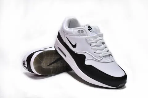 Nike Air Max 1 Black/White – photo 5