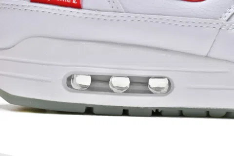 Supreme x Nike Air Max 1 White/Red – photo 10