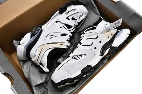 Balenciaga Track Black/White/Yellow – photo 10
